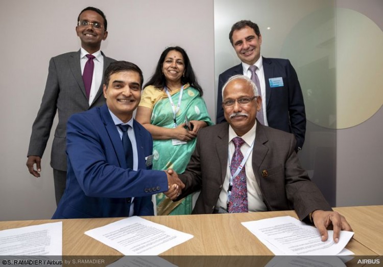 Airbus Helicopters and Pawan Hans Limited sign MoU for introduction of H145 and H225 and support for AS365N Dauphin fleet