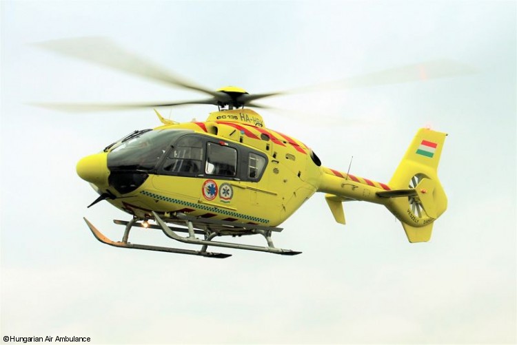 Hungarian Air Ambulance becomes first helicopter operator to fully digitalise its support operation with Airbus