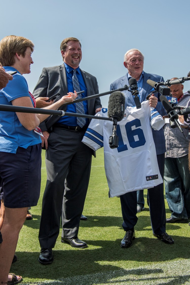 Dallas Cowboys owner receives new H145 