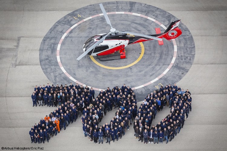 Airbus Helicopters celebra la salida de fábrica del 700º H130